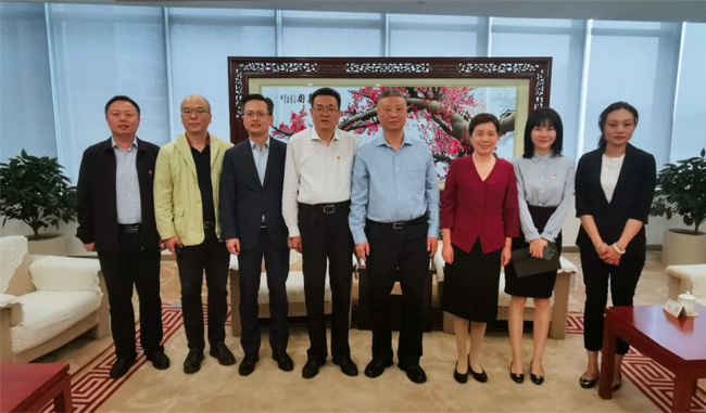 2009241600887608330232.jpg 1.jpg